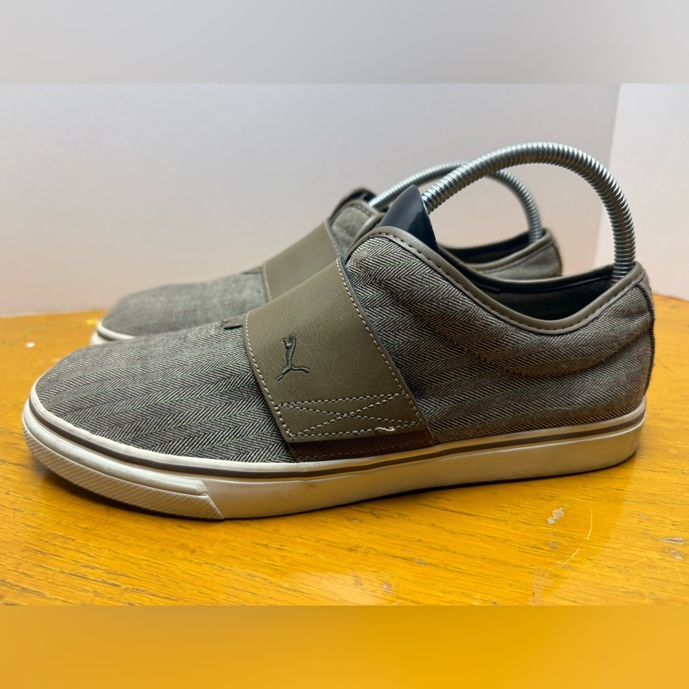 Puma Men's Herringbone Slip-On Shoes - Olive and Beige